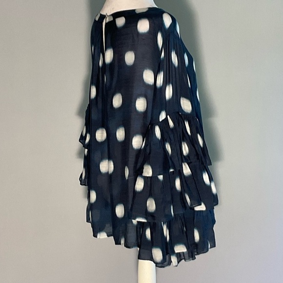 Chico's Size 2 Sheer Navy/Big White Polka Dots, Multi-Tiered Gathered Sleeves - Picture 16 of 16
